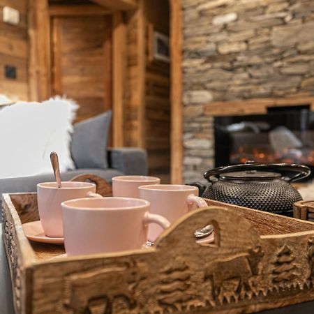Chalet Les Cocales Residence Sejour Et Nuitees B&B - Appartement Pin Cembro Bessans Exterior foto