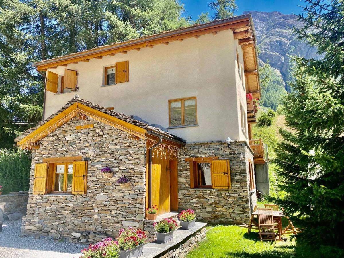 Chalet Les Cocales Residence Sejour Et Nuitees B&B - Appartement Pin Cembro Bessans Exterior foto