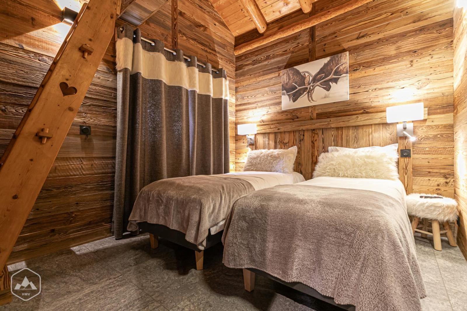 Chalet Les Cocales Residence Sejour Et Nuitees B&B - Appartement Pin Cembro Bessans Exterior foto
